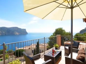 Villa with incredible sea views and pool sleeps 7 - Apartment in Andratx